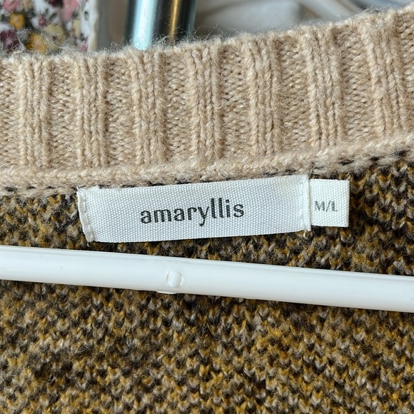 Floral cardigan -super soft - Picture 3 of 3